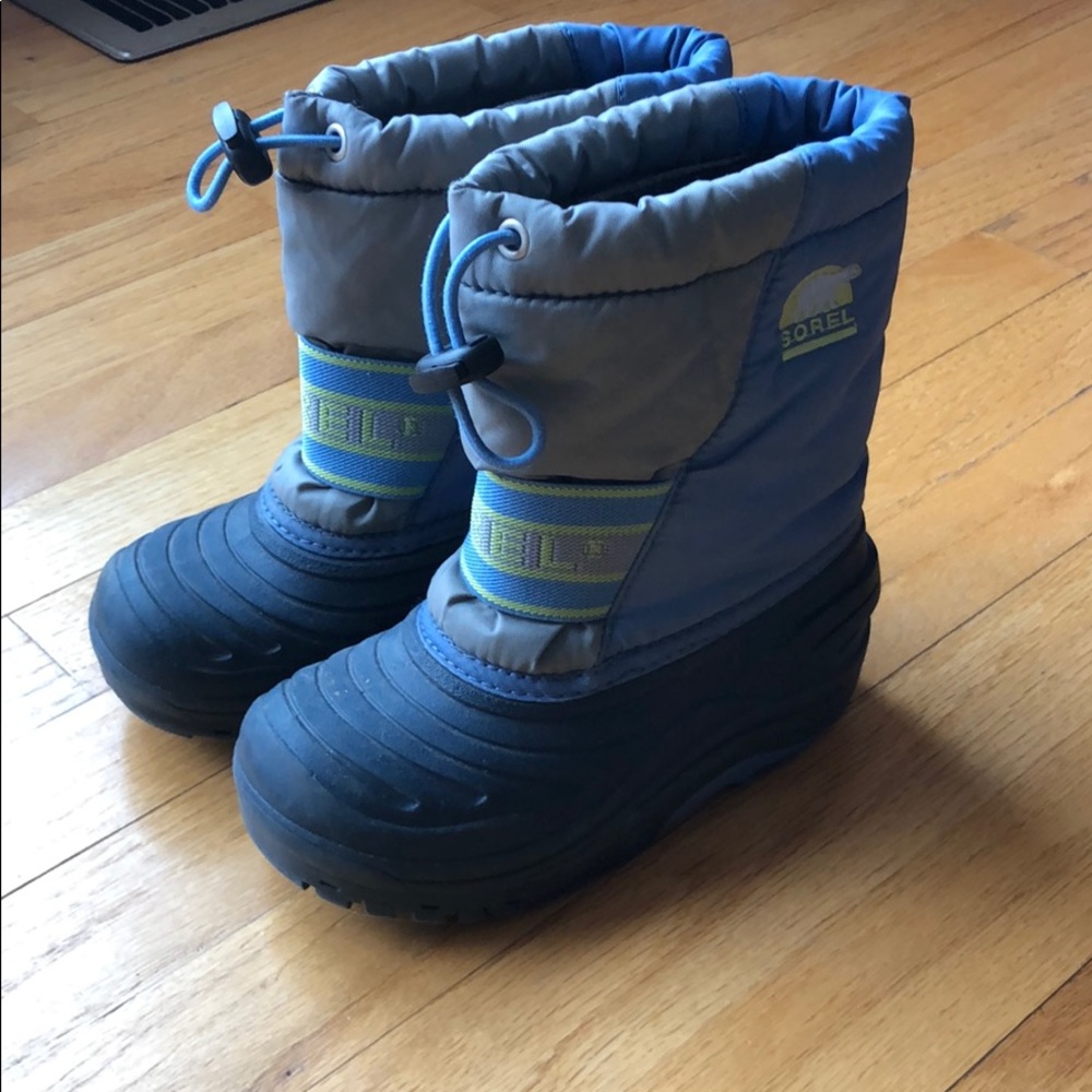 Sorel kids snow boots